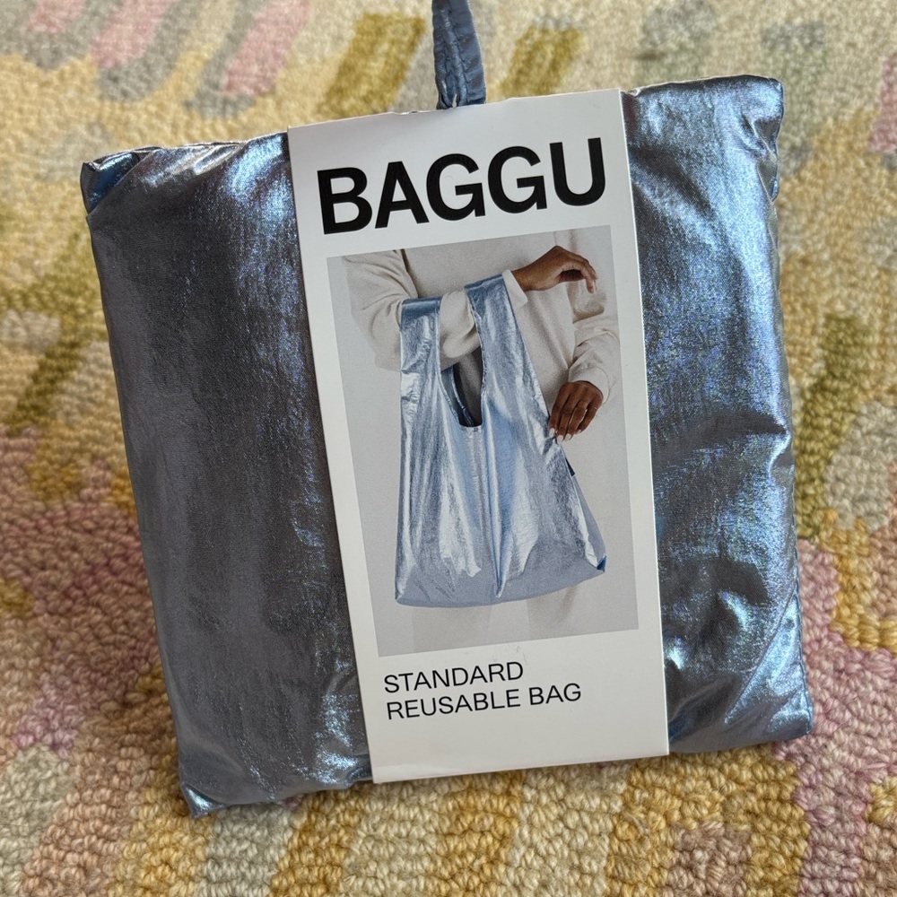 BAGGU Metallic Light Blue Standard Tote NWT Disco Ball dipped in Mediterranean - Picture 2 of 12